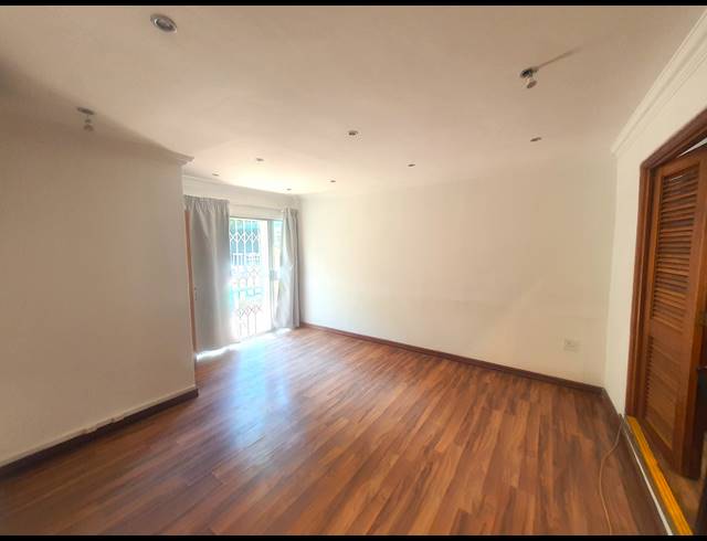 210M² BUSINESS TO LET IN NORWOOD